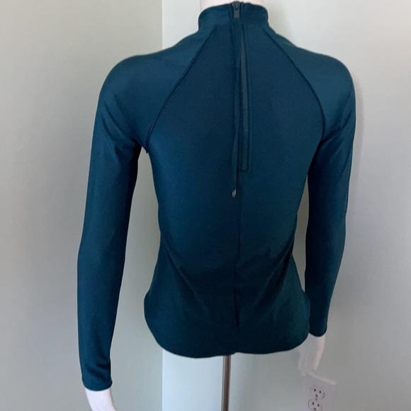 All in Motion Women Long Sleeve Teal Mock Neck Rashguard - Picture 5 of 7